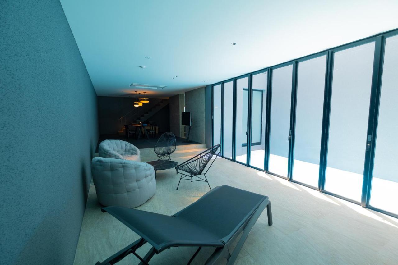 Villa Speciale Мотобу Экстерьер фото